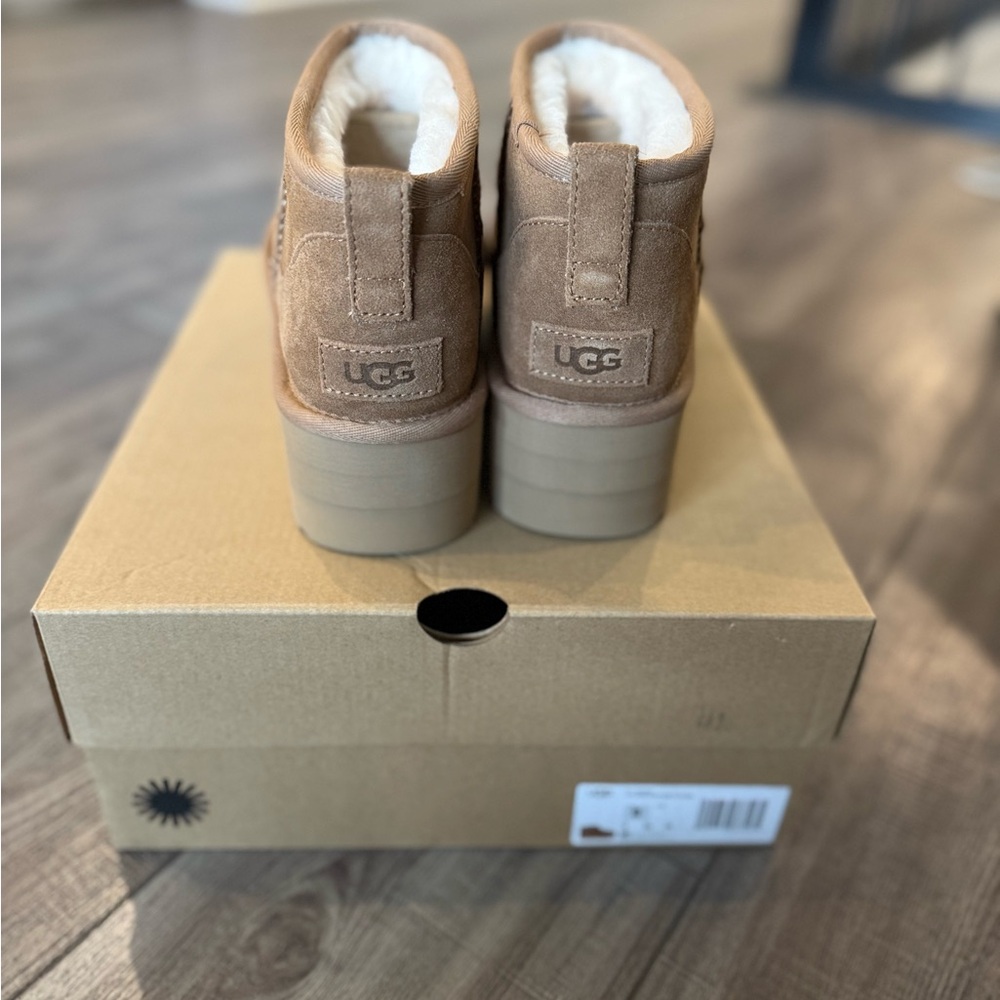 UGG Classic Mini Platforms NWT - image 4